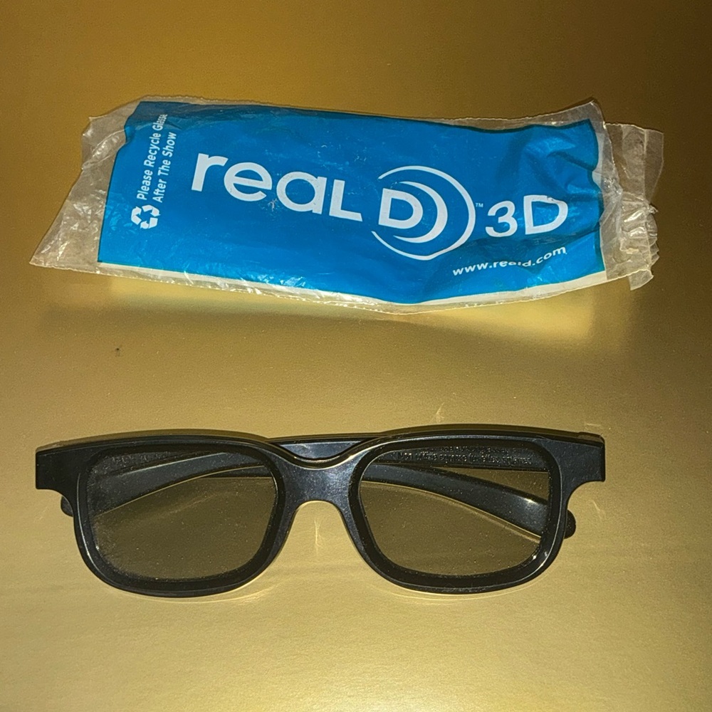 3D Black Glasses